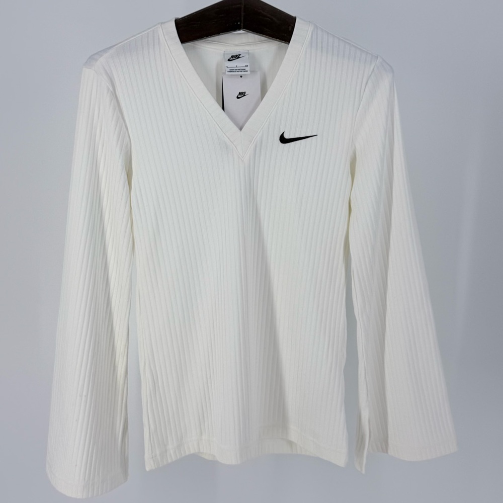Nike Women’s Ribbed V Neck Bell Long Sleeve Top Small Ivory NWT